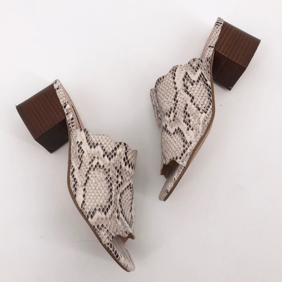 Kensie Shoes - KENSIE Halo Snake Embossed Block Heel Mule Sandals